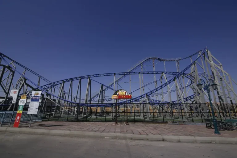 Bahria Adventure Land Tickets 2026: Price, Rides & Zones 9 RAIL BLAZER Bahria Adventure Land