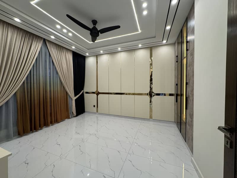 6 Marla Corner House For Sale In Bahria Town