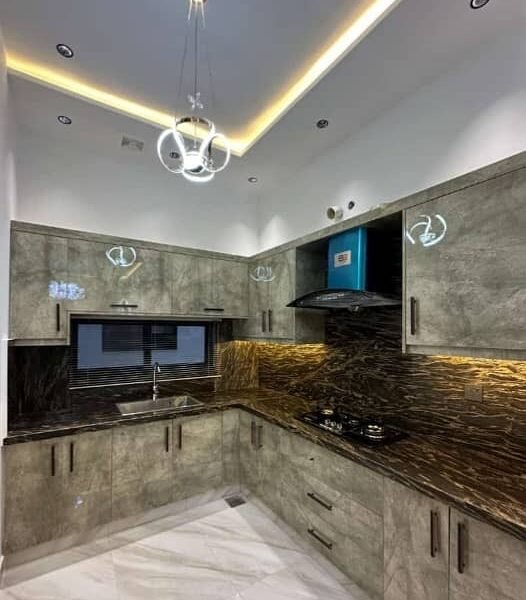 10 Marla A+ Constructed House – Bahria Town Sector D