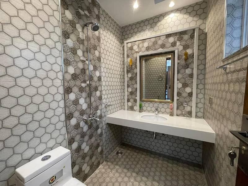 5 Marla LDA Approved House for Sale in Bahria Town Sector D Lahore